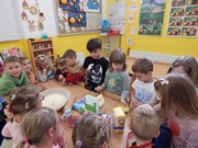 Pečeme ve školce - od zrníčka po rohlík